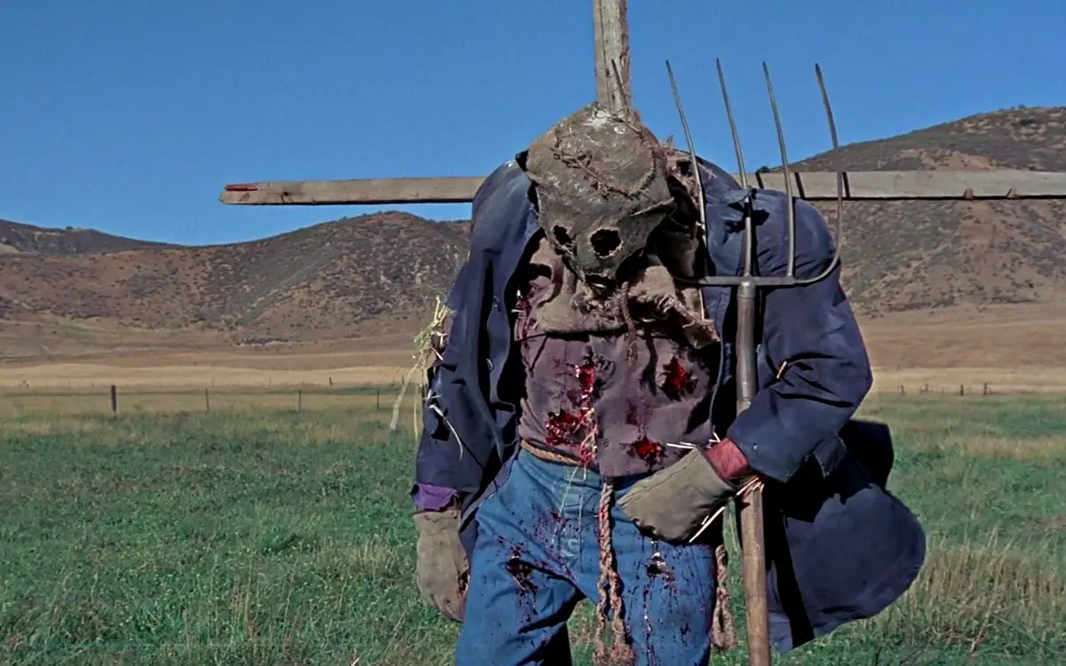 Dark Night of the Scarecrow still