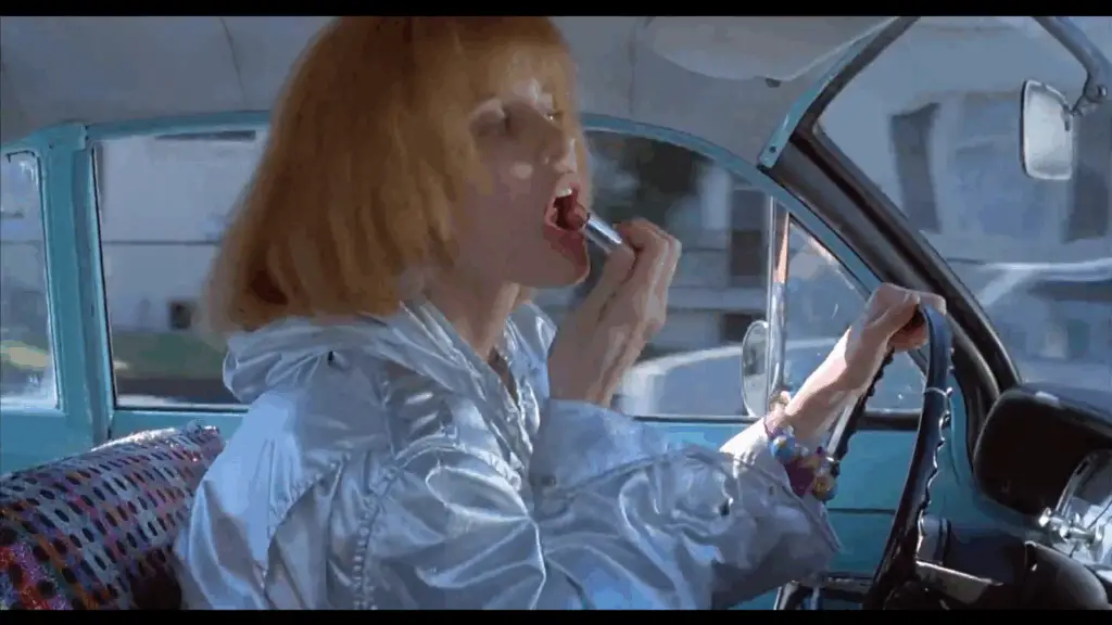 Nice to see Lori Singer still looking, ahem, Footlose, in this movie.