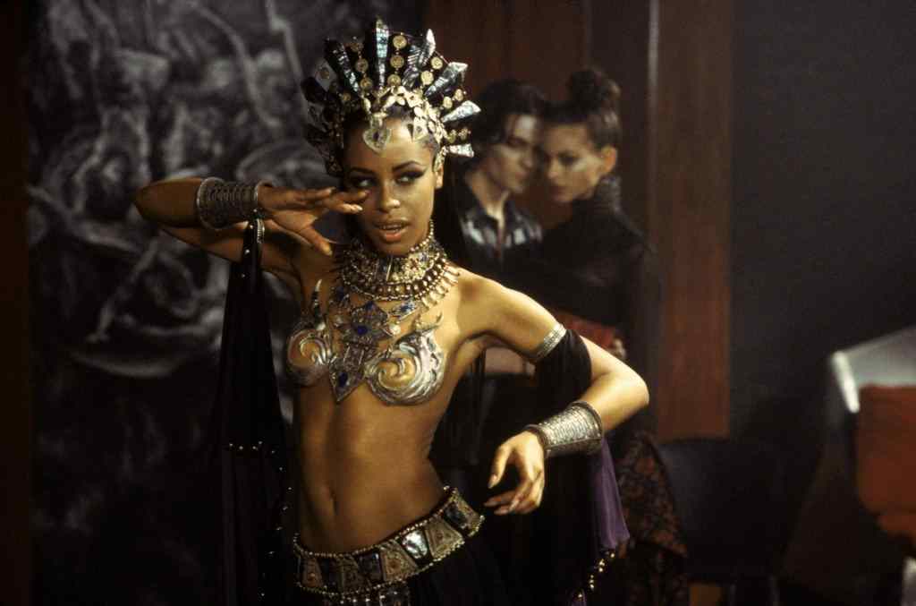 stunning late singer aaliyah who plays akasha in movie queen of the damned.