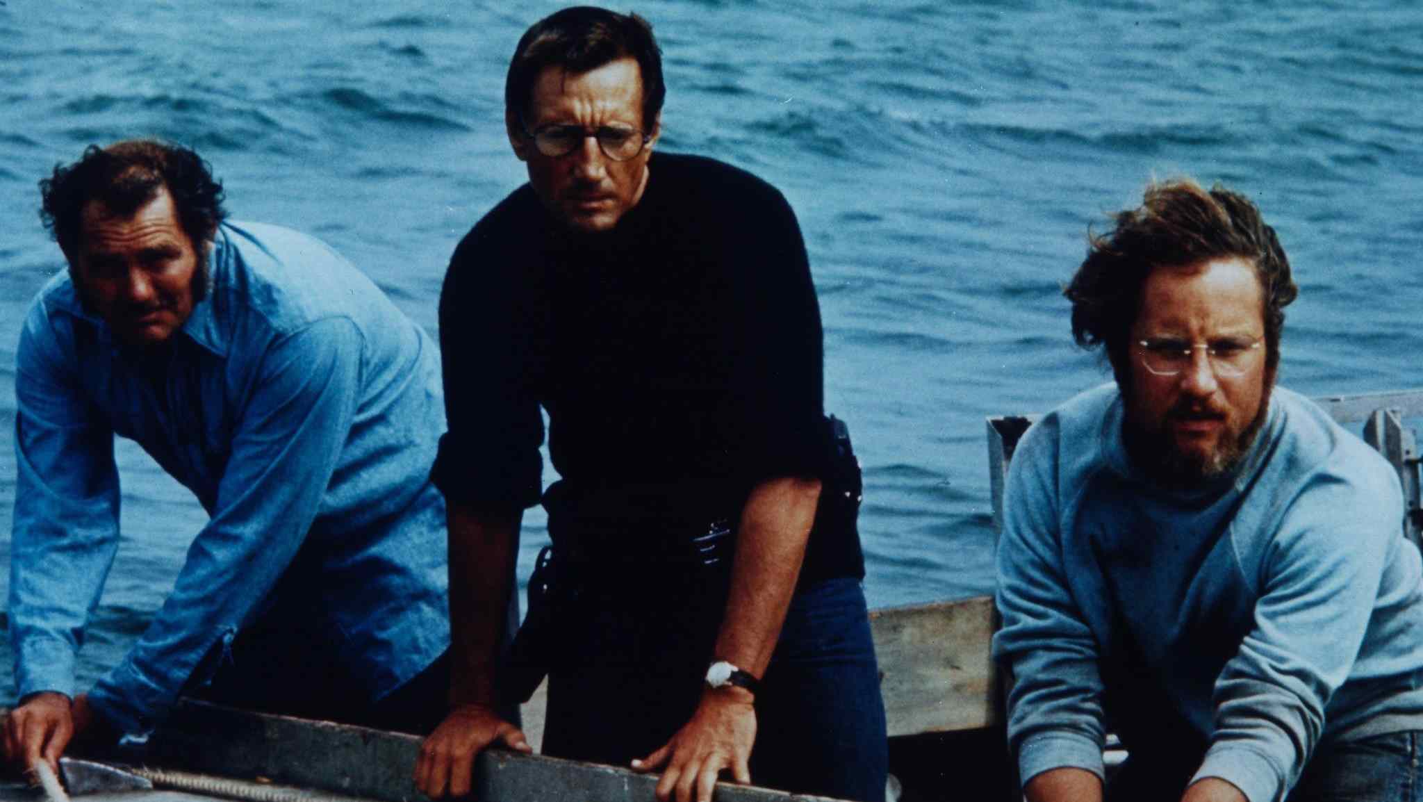 Brody (Roy Scheider) and Hooper (Richard Dreyfuss) in Steven Spielberg's Jaws.