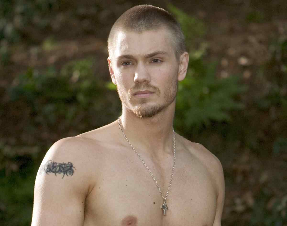 chad michael murray in Warner Bros. Pictures’ horror film House of Wax.