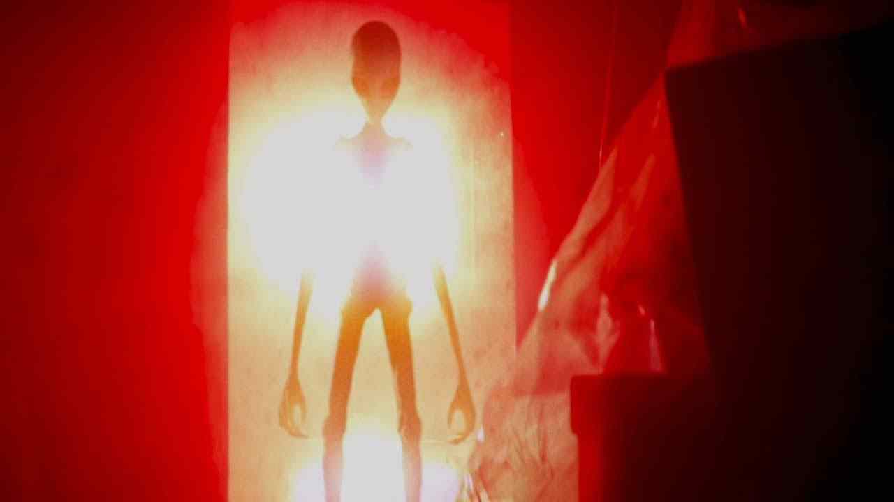 The movie Extraterrestrial directed by Colin Minihan and Stuart Ortiz who are also known as the Vicious Brothers.