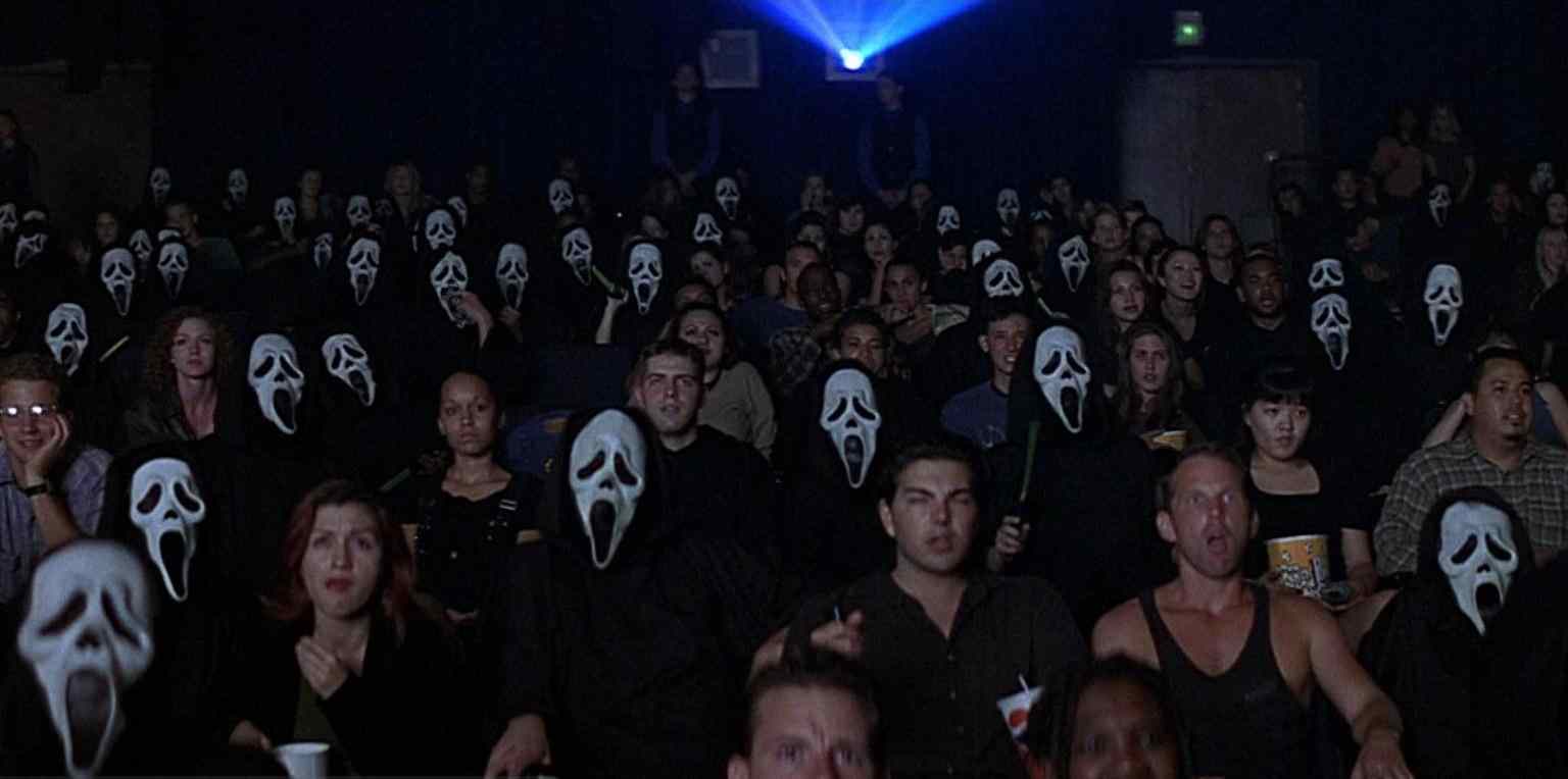 Audience members at the world premiere of Stab in Scream 2