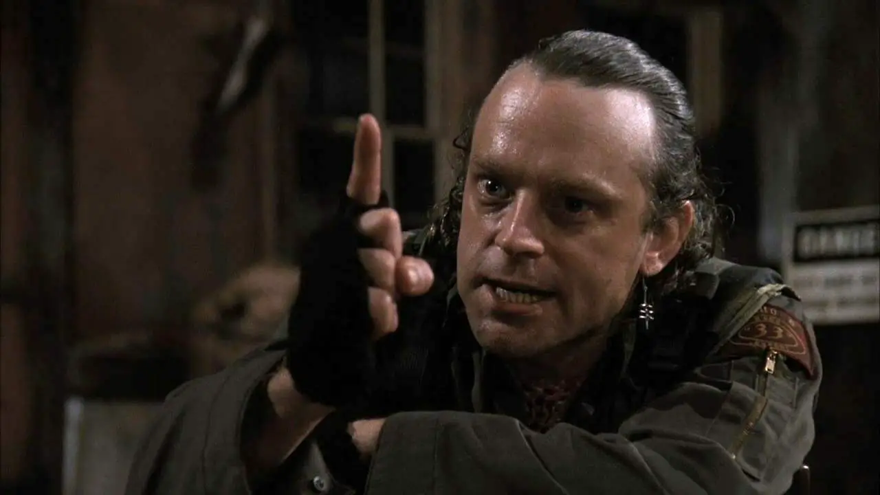 Brad Dourif in Graveyard Shift.