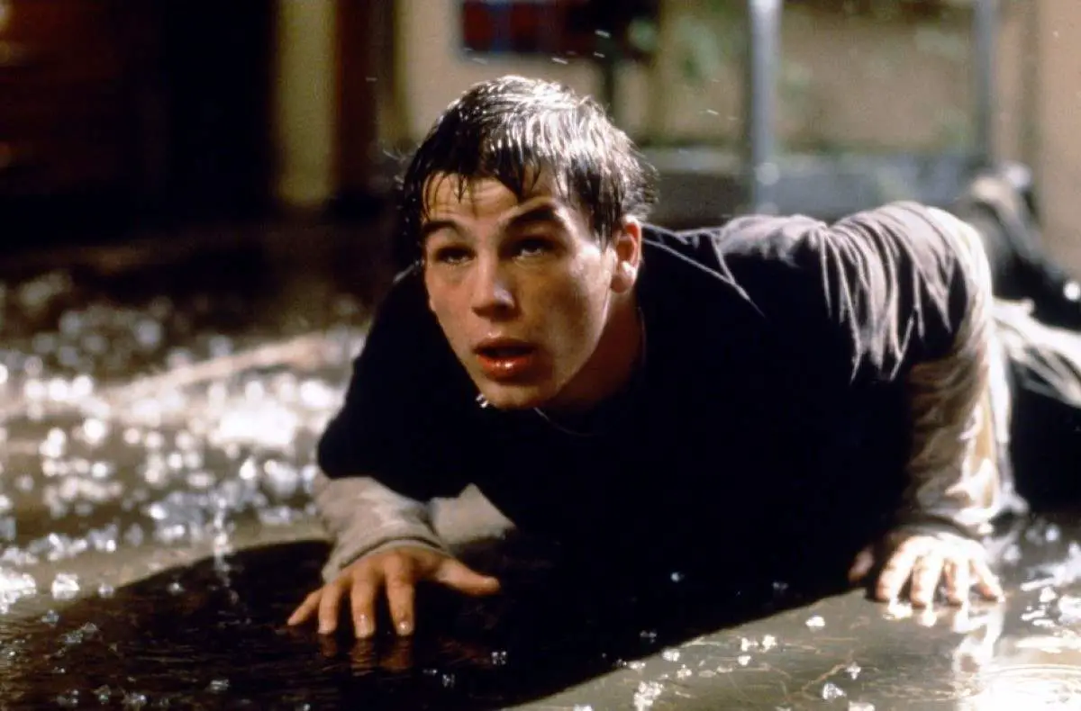 Josh Hartnett in The Faculty