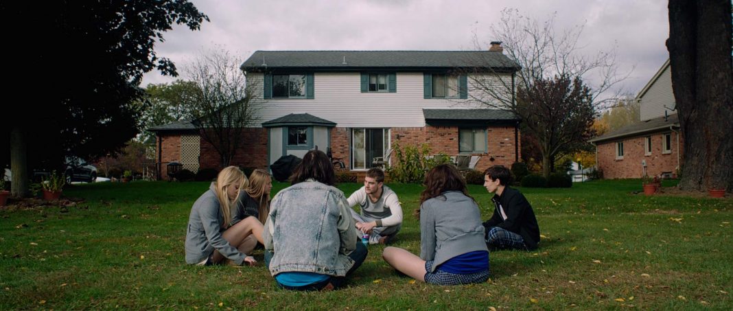 Keir Gilchrist and the Cast of It Follows 