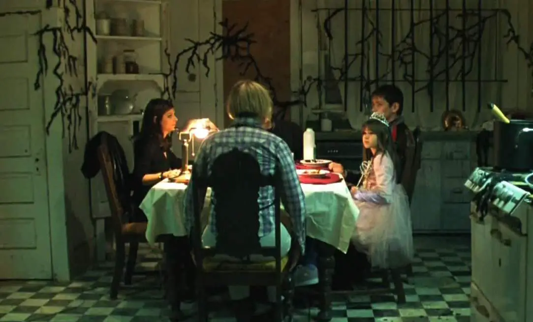 Mortuary (2005) is an Overlooked Contemporary Classic Wicked Horror