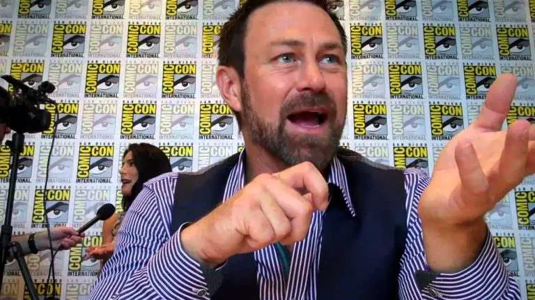 Exclusive Interview: Grant Bowler on 400 Days - Wicked Horror