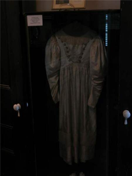 The haunted wedding dress of heartbroken Anna.