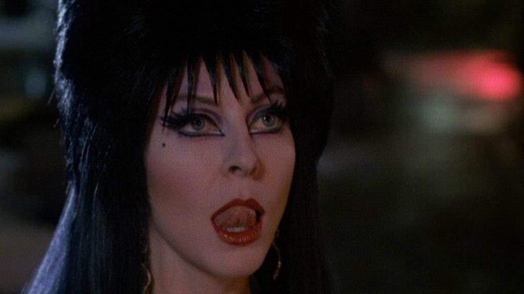 Why Elvira: Mistress of the Dark is Footloose With Boobs