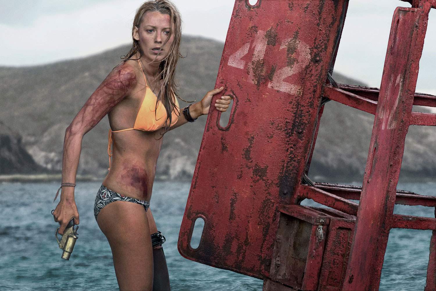 Blake Lively in The Shallows