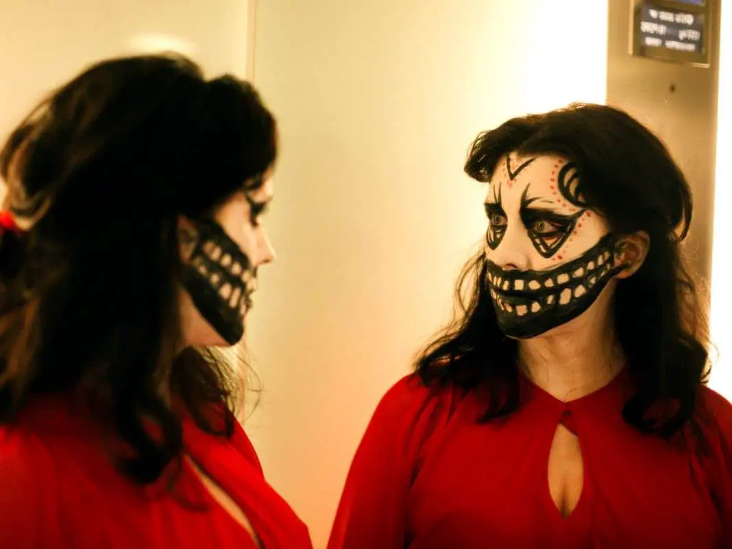 Alice Lowe makeup in Prevenge