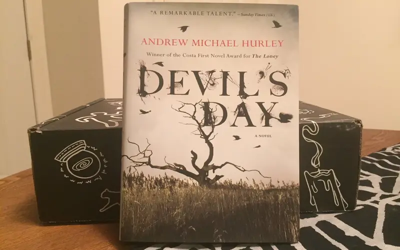 Devil's-Day-book-in-Creepy-Crate