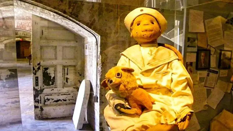 Robert The Doll, The Toy That's Haunted Key West For 100 Years