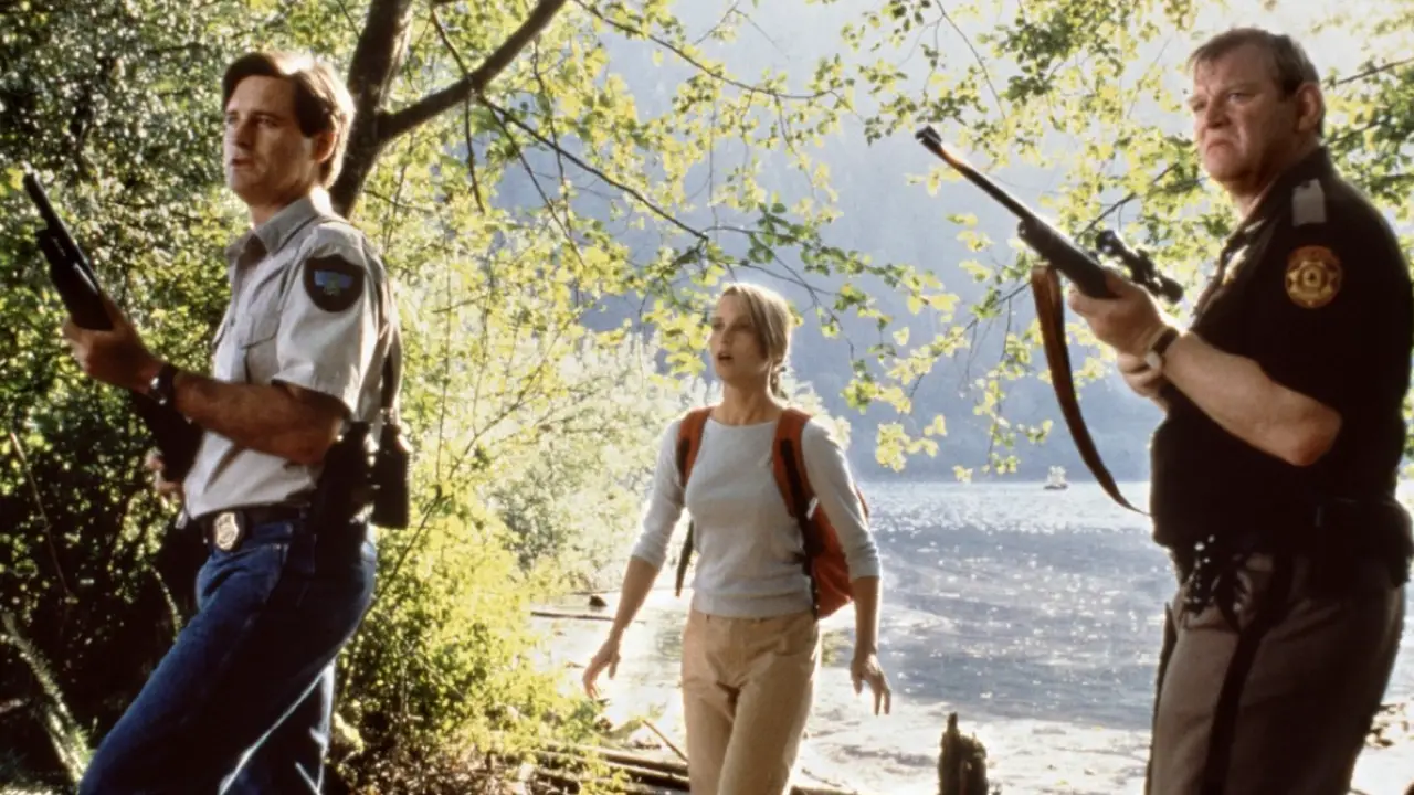 Bill Pullman, Bridget Fonda, and Brendan Gleeson in Lake Placid
