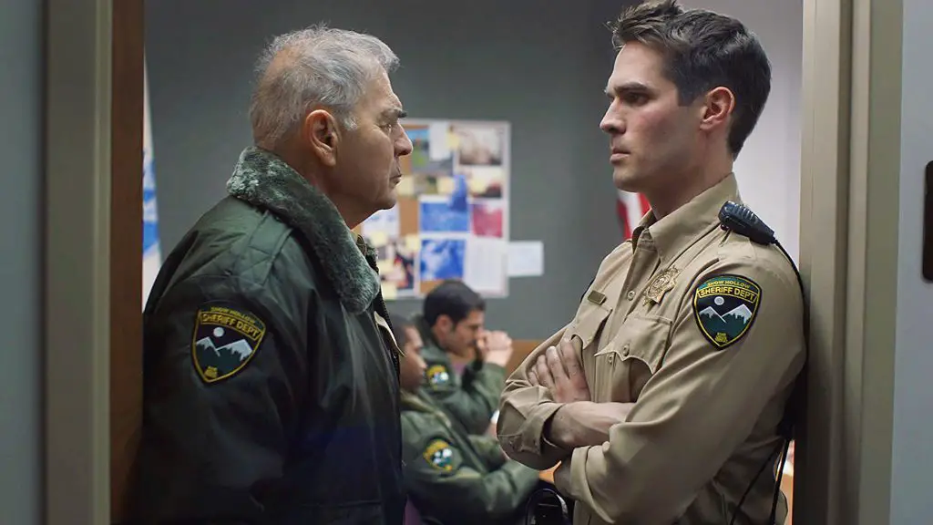 Robert Forster and Jim Cummings in The Wolf of Snow Hollow