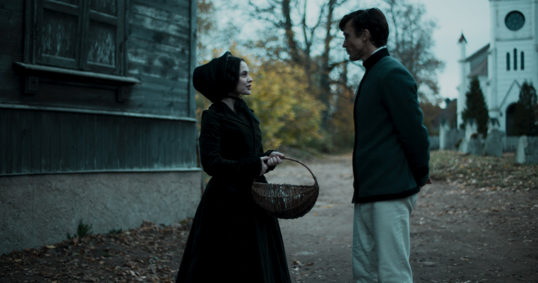 Raven’s Hollow is a Fittingly Chilly Autumnal Horror Story [Review] – Wicked Horror
